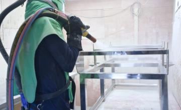 Szkiełkowanie stali kwasoodpornej